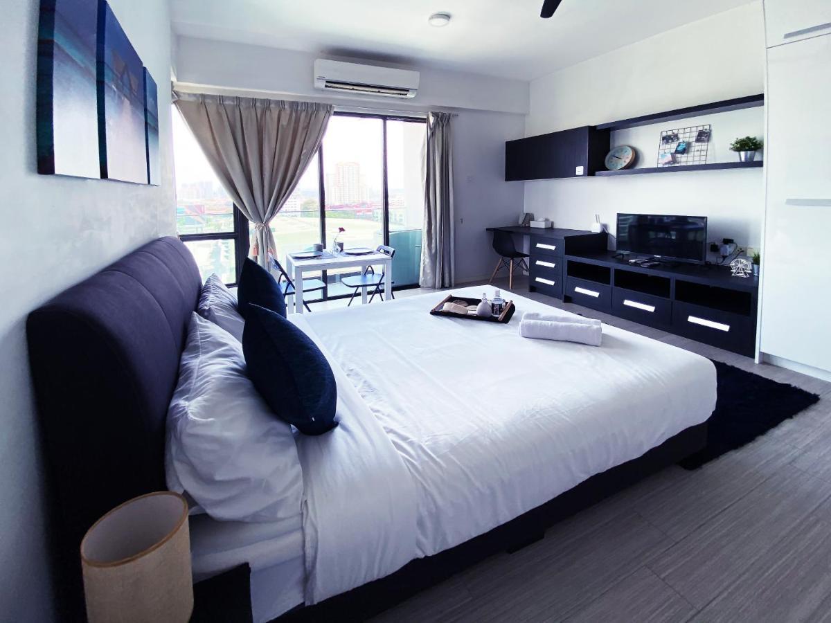 Lily & Loft - The Grand Sofo, Petaling Jaya Appartement Buitenkant foto