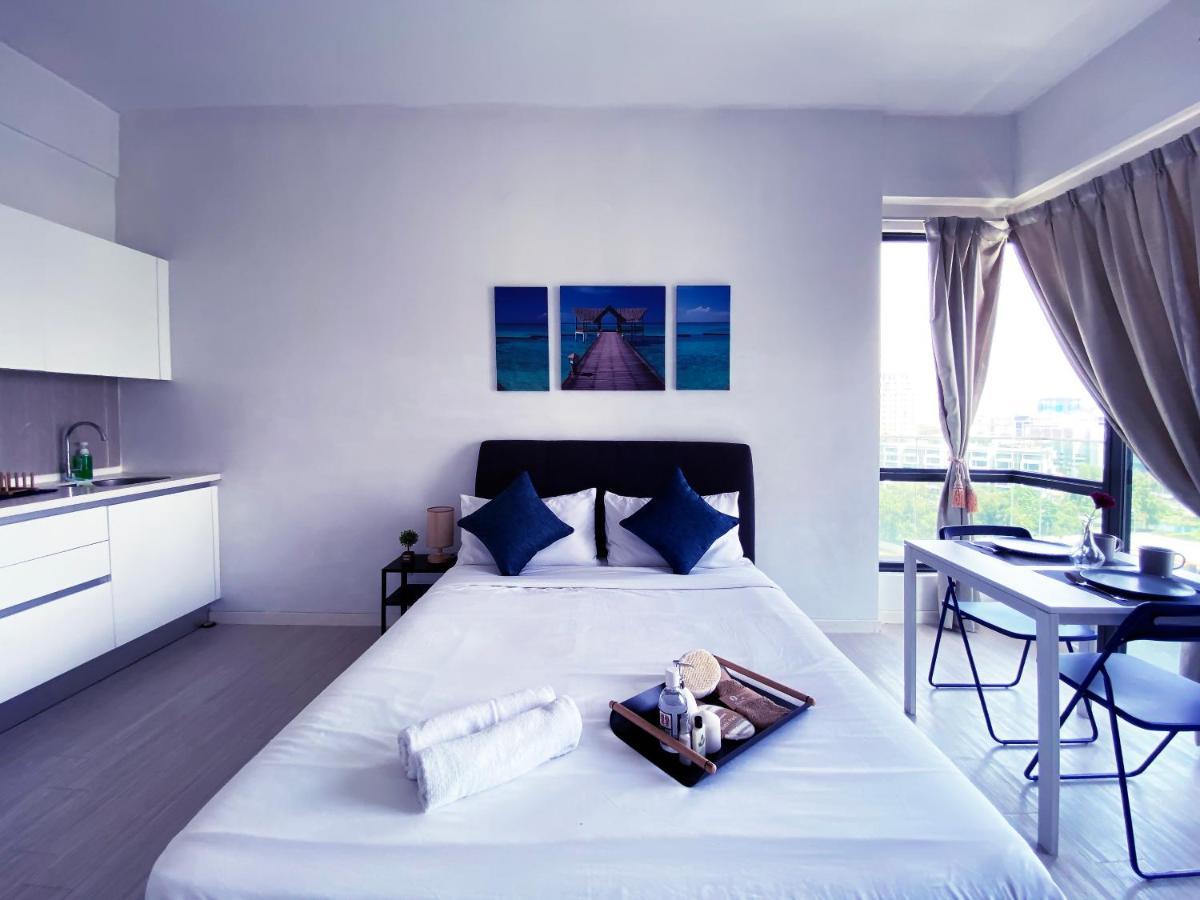 Lily & Loft - The Grand Sofo, Petaling Jaya Appartement Buitenkant foto
