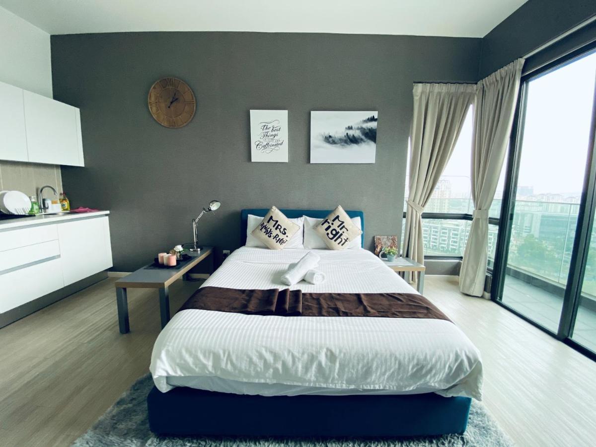 Lily & Loft - The Grand Sofo, Petaling Jaya Appartement Buitenkant foto