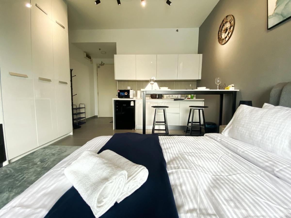 Lily & Loft - The Grand Sofo, Petaling Jaya Appartement Buitenkant foto