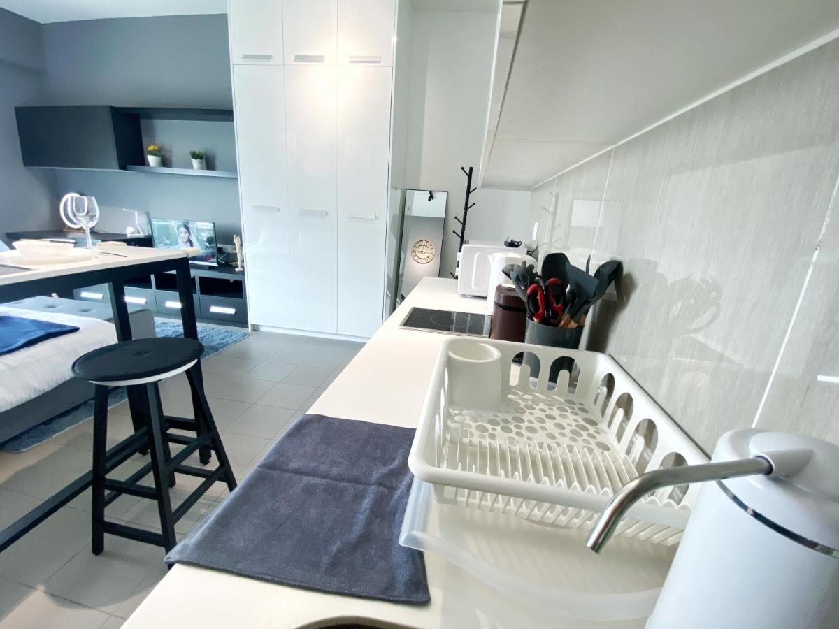 Lily & Loft - The Grand Sofo, Petaling Jaya Appartement Buitenkant foto