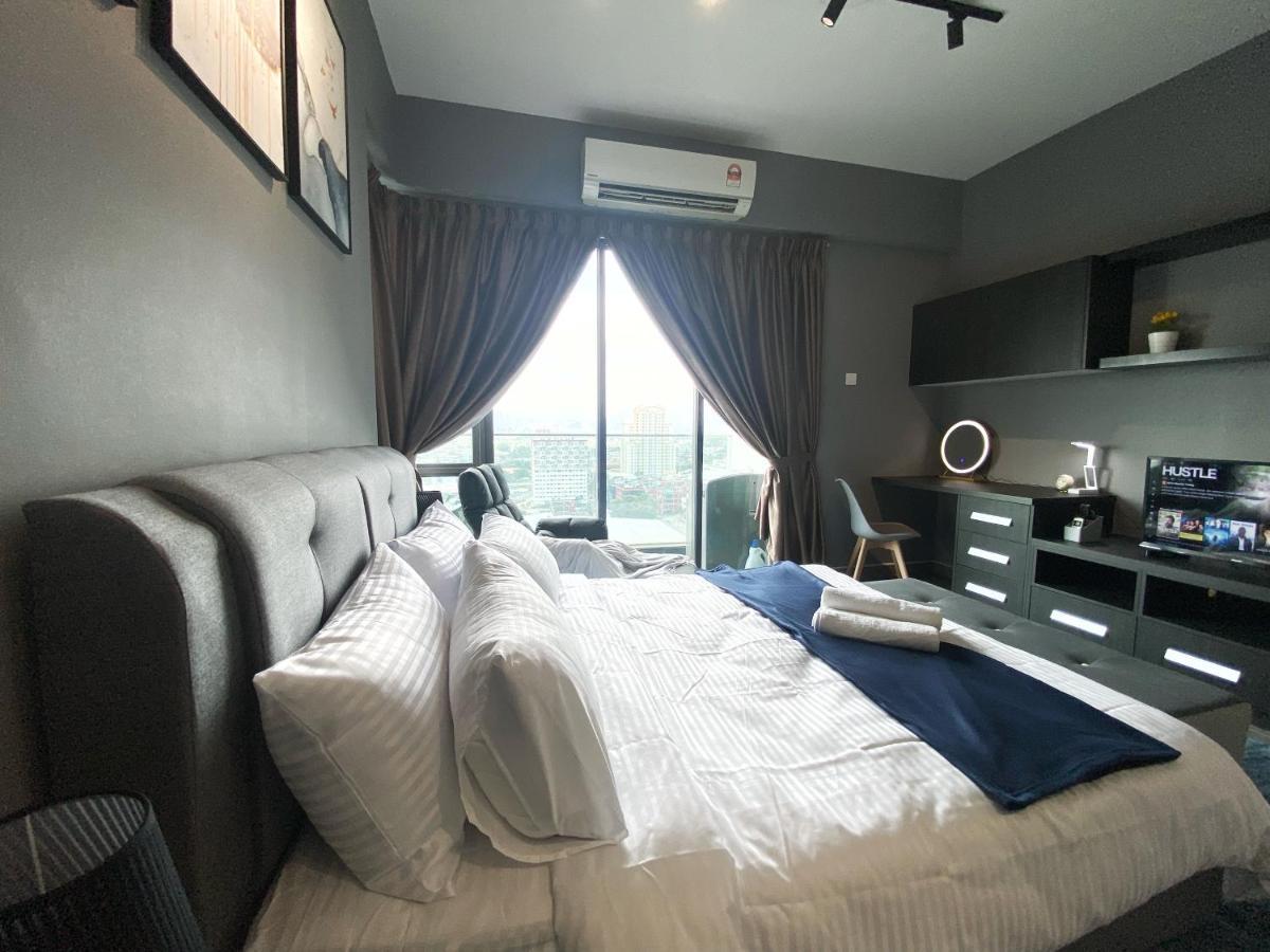Lily & Loft - The Grand Sofo, Petaling Jaya Appartement Buitenkant foto