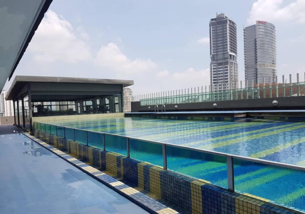 Lily & Loft - The Grand Sofo, Petaling Jaya Appartement Buitenkant foto